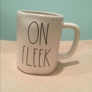 Rae Dunn “ON FLEEK” coffee/tea mug